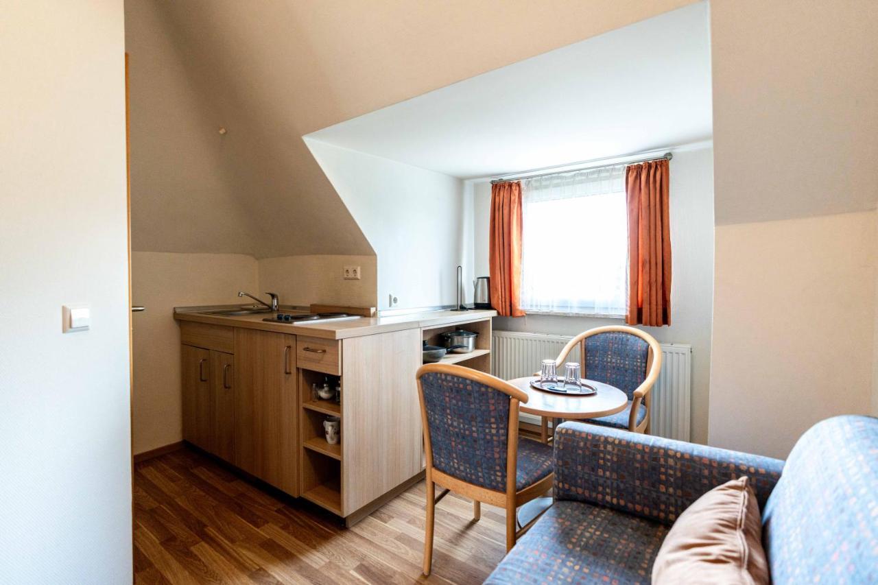 Hotel Am Roemerplatz Ulm Ngoại thất bức ảnh