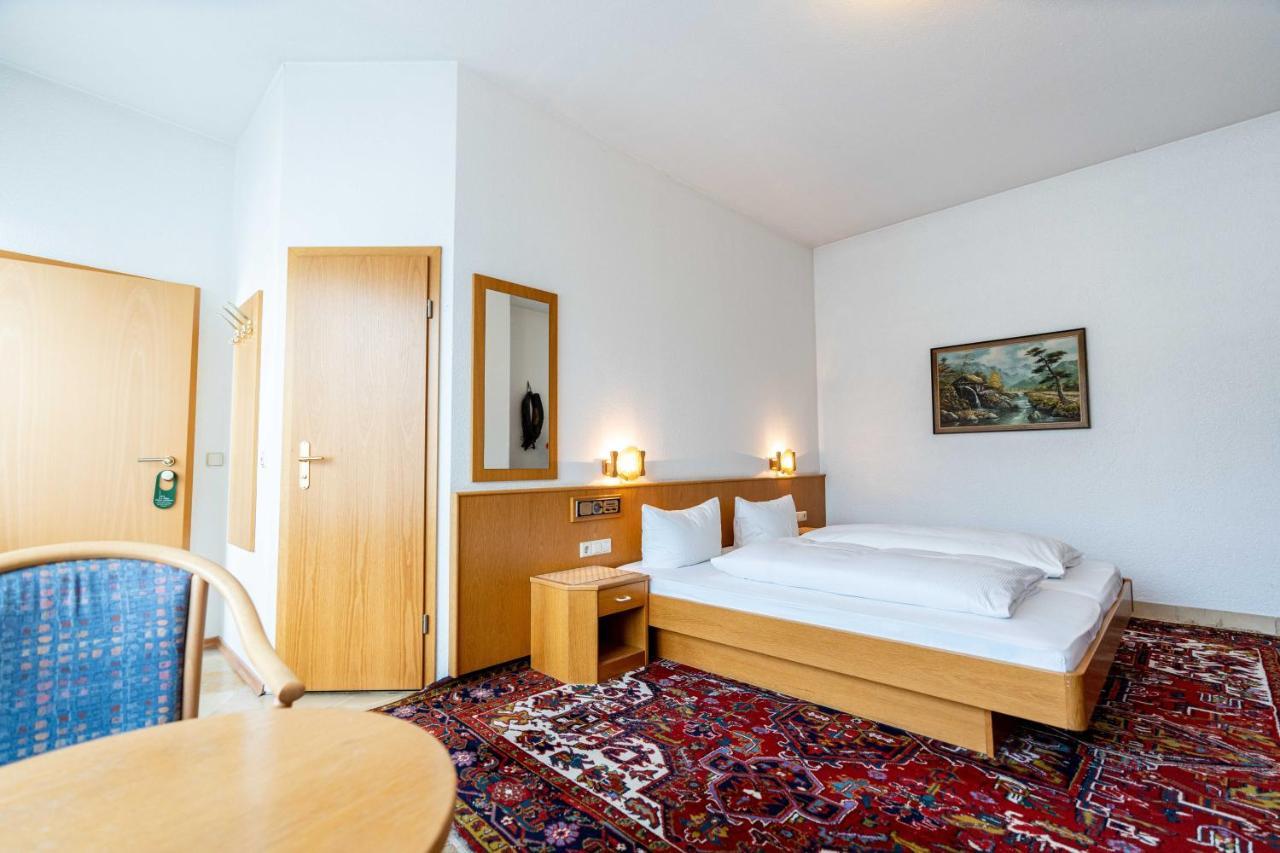 Hotel Am Roemerplatz Ulm Ngoại thất bức ảnh