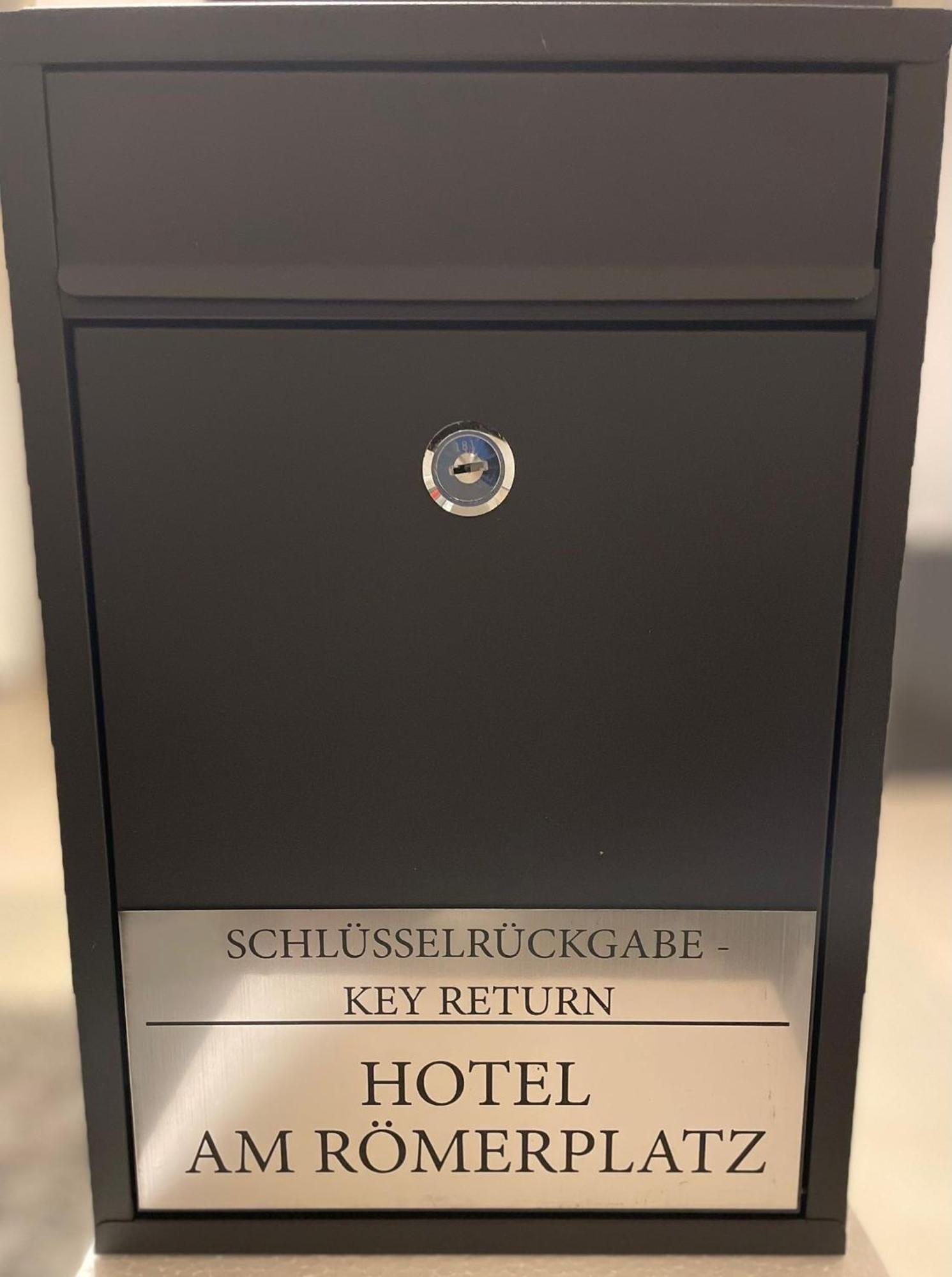 Hotel Am Roemerplatz Ulm Ngoại thất bức ảnh